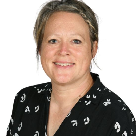 Mrs Nic Curme - Engagement for Learning Lead’